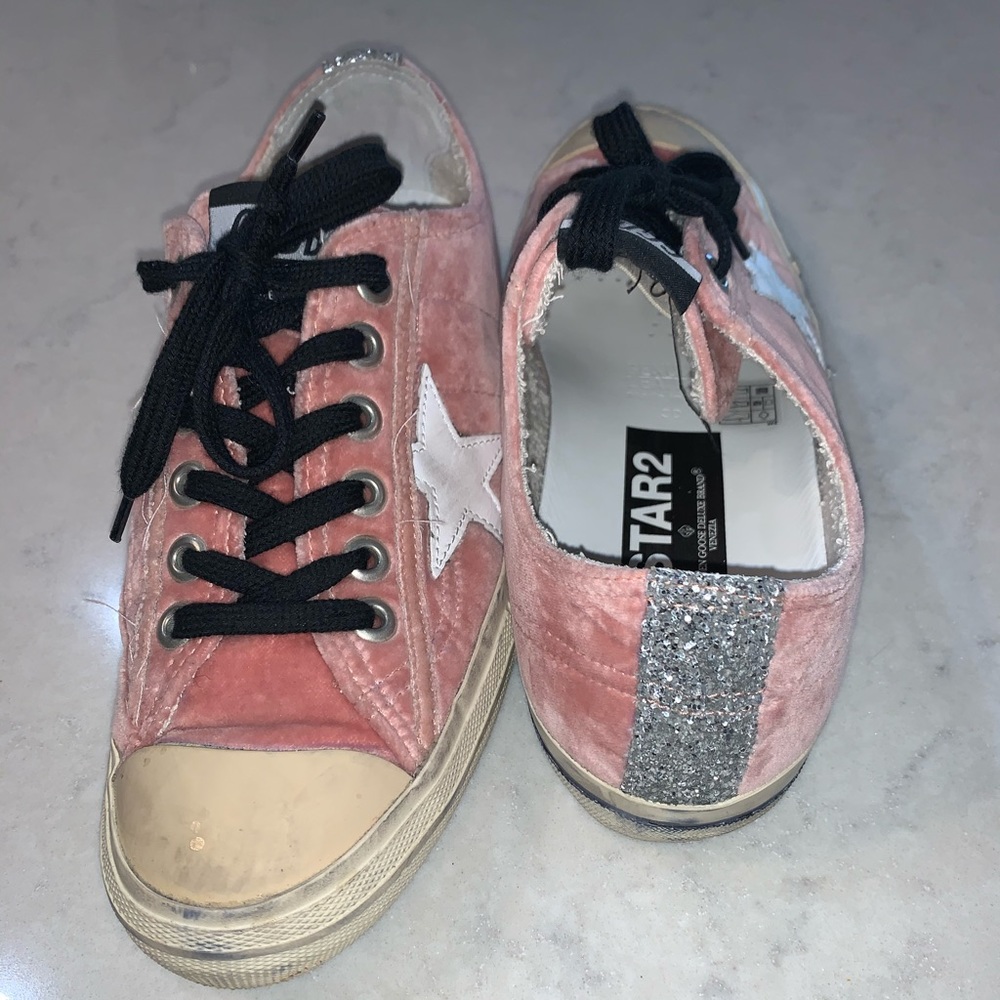 Golden Goose Sneakers
